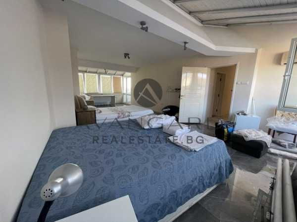 Продава се Четиристаен апартамент в Пловдив, Кършияка - 250 кв.м за 1800 €/кв.м - Снимка #7