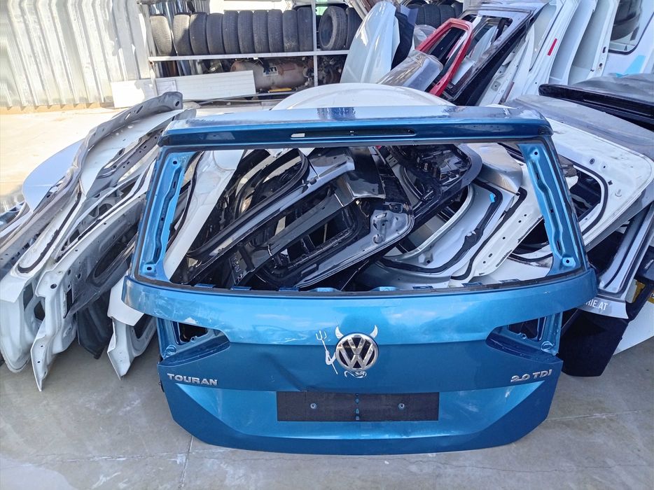 Задна багажна врата Volkswagen Touran 5T