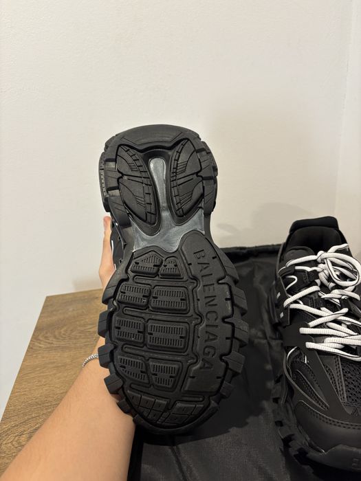 Balenciaga track Black And White 43