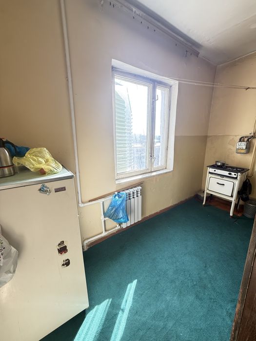 Срочно сотилади 1 хона 6 этаж 9 этажли домда, Микрараён Арка кирганда