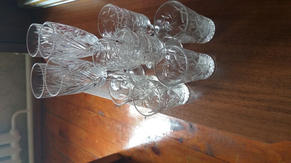 Срочно! Хрустальные рюмки и стопки