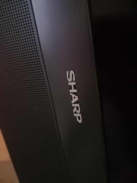 Televizor TV LCD Sharp 32" (81cm) /  telecomanda / ideal voucer
