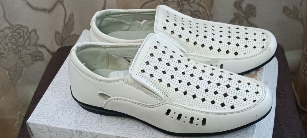 Туфли 28,29 р. Белые