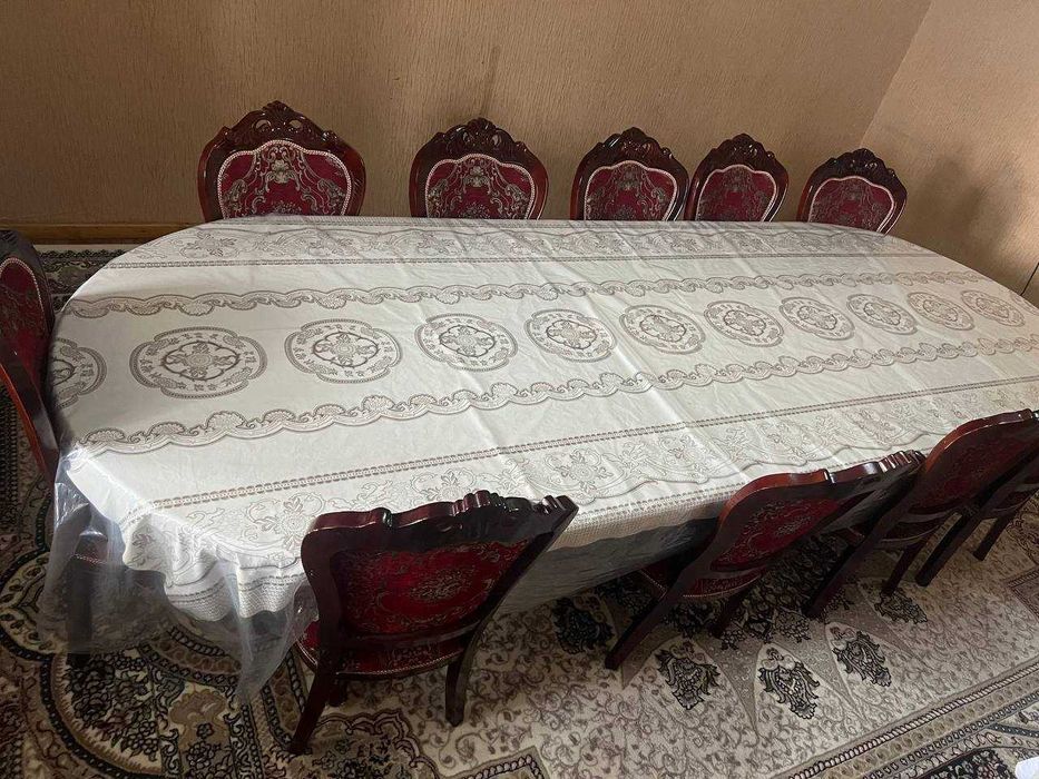 Мебель, Размер 3,50 м * 80 см-отличный предмет мебели для гостиной.