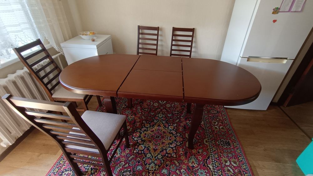 Стол со стульями 6 штук