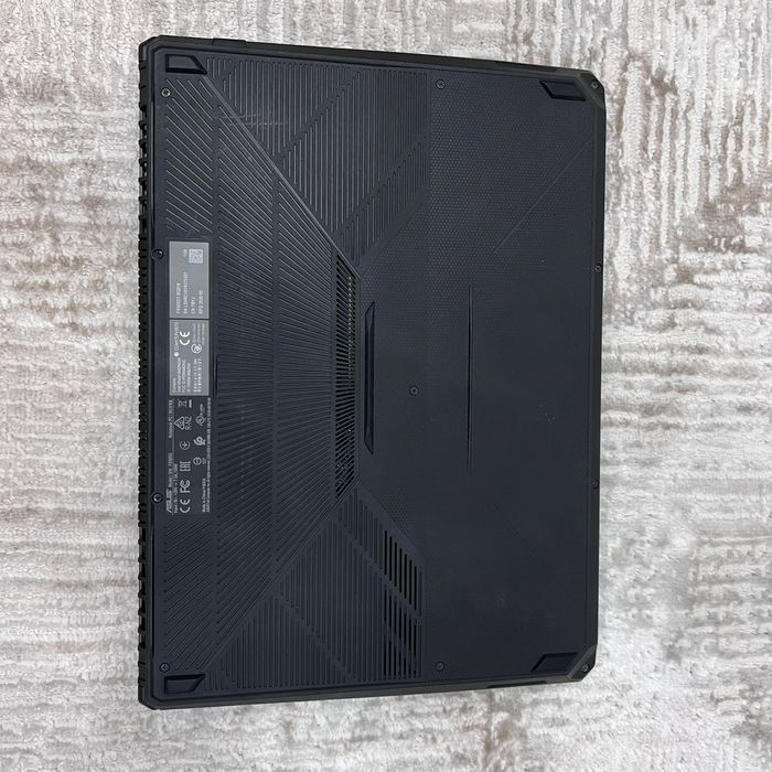 Продаю ноутбук Asus