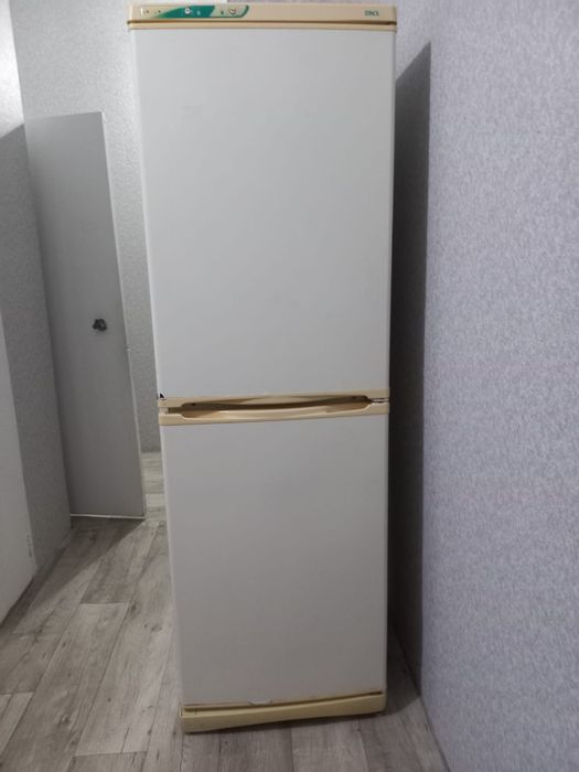 Продам холодильник Stinol