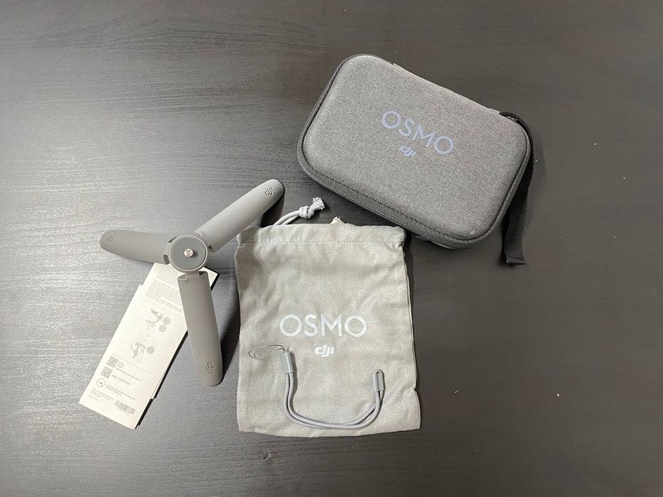 Vând Gimbal OSMO Mobile 3 Combo - NOU, nefolosit - stabilizator