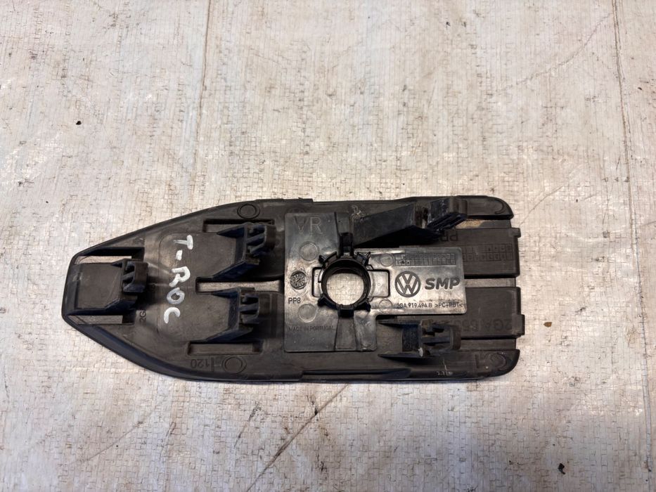 Капачка за предна броня Volkswagen T-Roc (2017→) – дясна страна