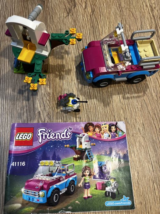 LEGO® Friends, Masina de explorari a Oliviei 41116