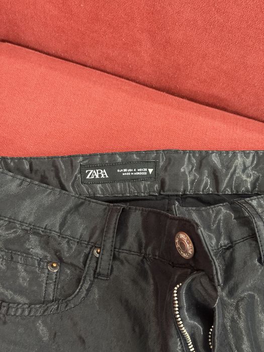 Брюки зара почти новые