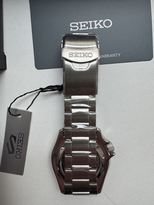 Ceas Seiko 5 automatic argintiu nou