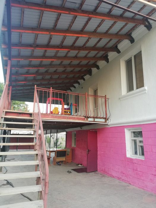 Двух этажный Дом продается