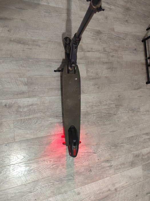 Trotineta Goodyear cu mânere pliabile