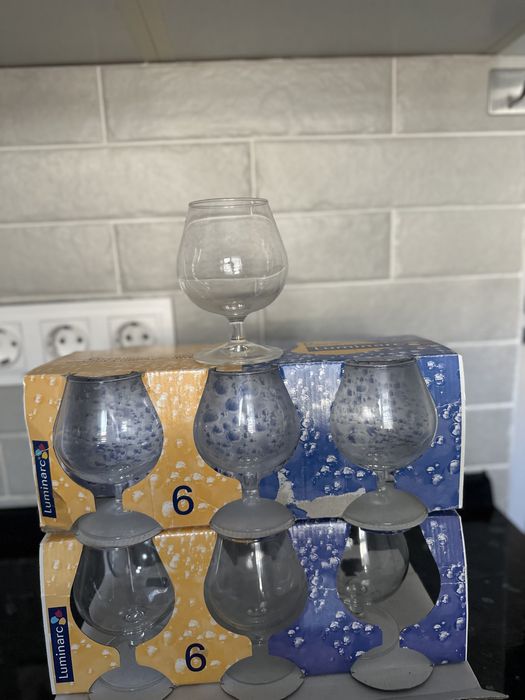 Продается весь набор можно и частично