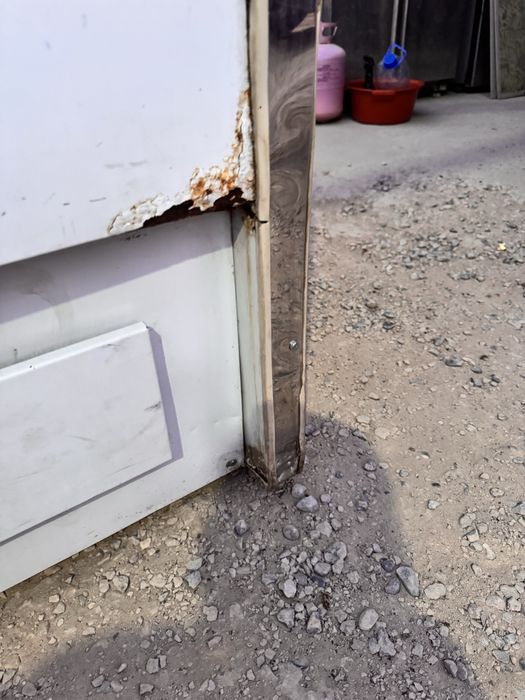 Продам срочна холодильник