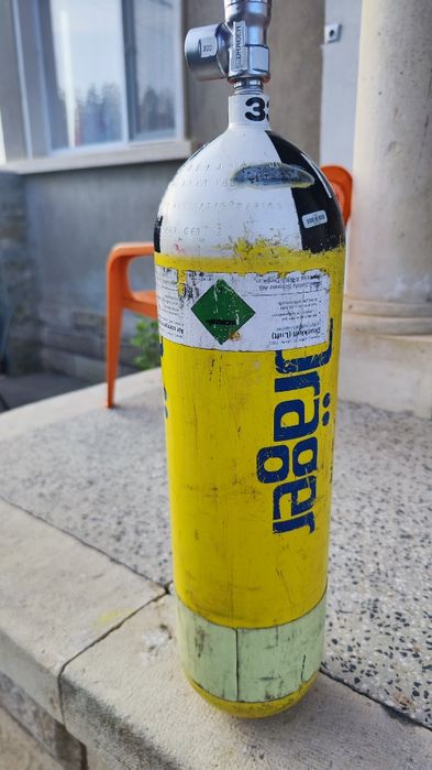 Бутилка Dräger 6.7 кг - 300bar + зарядна станция Wrangler. 160 EURO