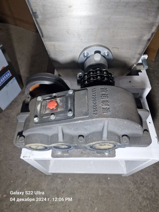 Тестомес профессиональный 50кг