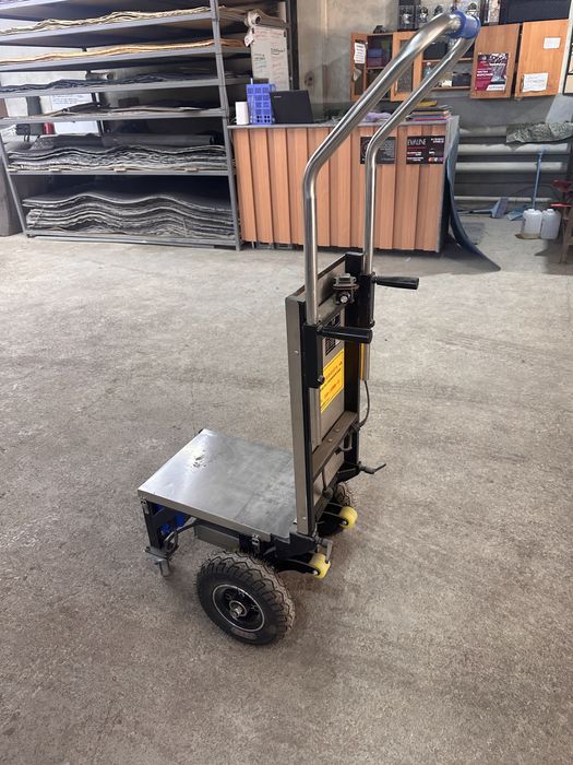 Тележка для поднятия стройматериалы