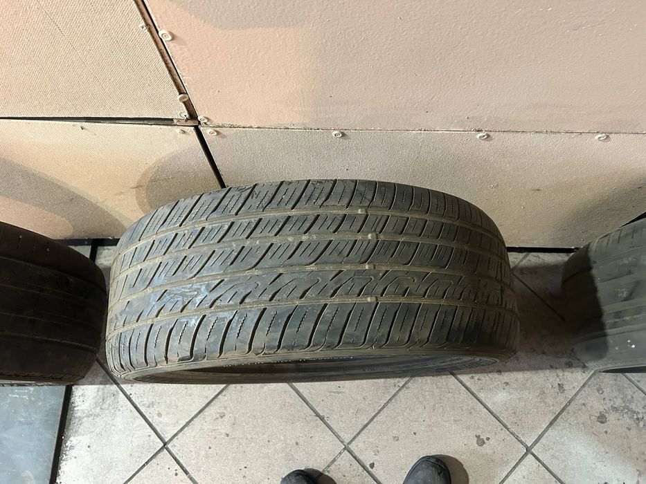 Шины на автомобиль