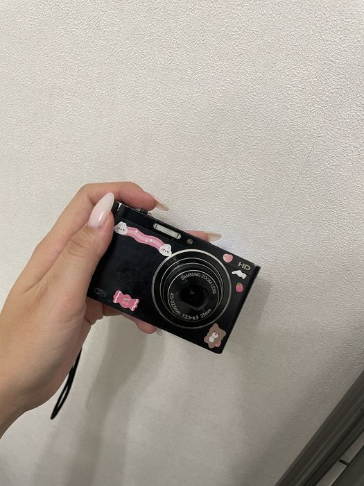 Продам диджитал камеру Samsung DV150F