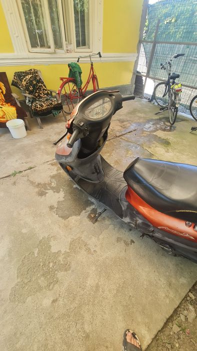 Vând scuter kymco movie 125 4t