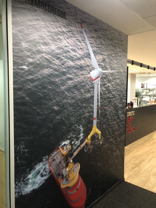 Профисионална изработка на рекламни материали и монтаж