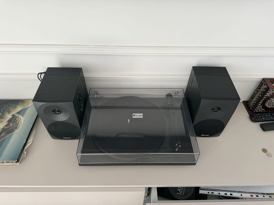 Виниловый проигрователь Pro-Ject Primary E Phono