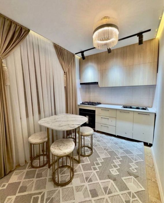 2/2/5 Буюк Ипак Йули 42м2 Максим Горький метро бий