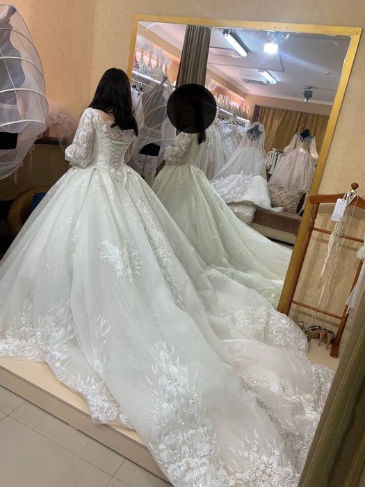 Продам свадебное платье НОВОЕ