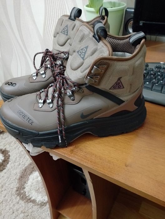 Мужские ботинки .