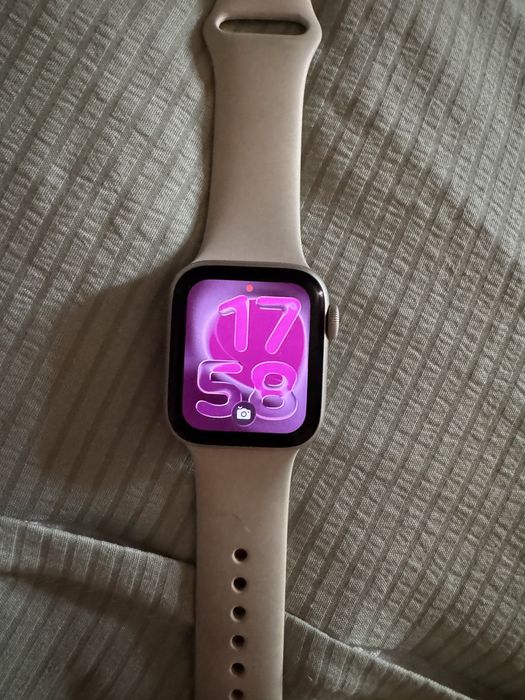Apple watch се 2