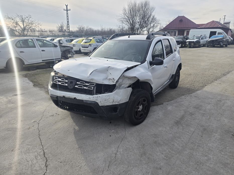 Dacia Duster 4x4  2017 11 1.5 dci 110 cp  Avariat Lovit