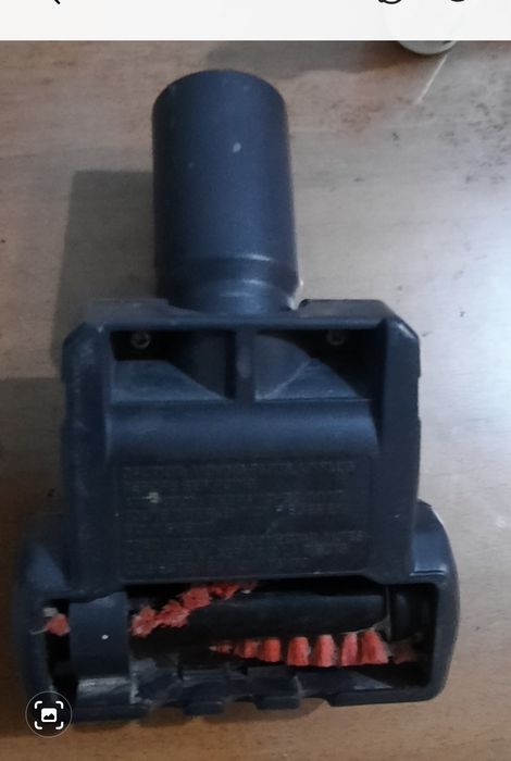 Щетка для пылесосо