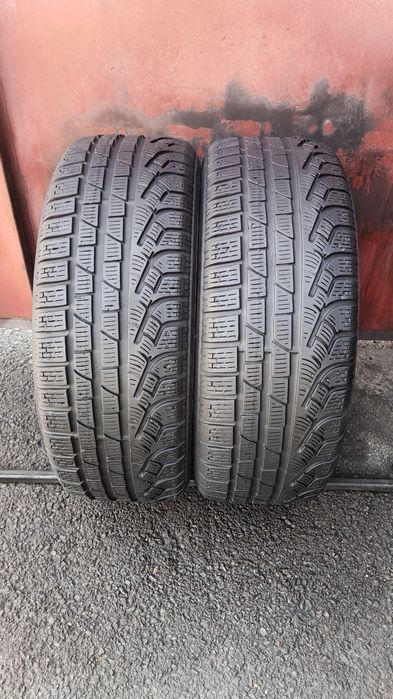 2бр. зимни гуми 205/55/16 Pirelli