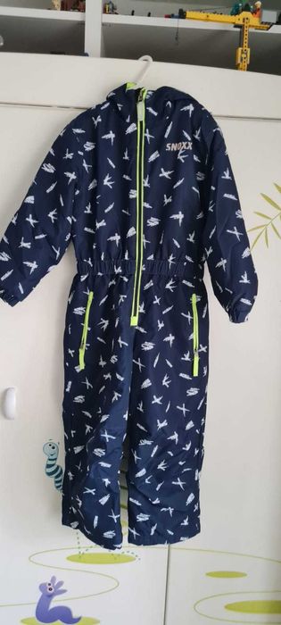 Vând costum schi SNOXX 110-116 4-6 ani salopeta pantaloni iarna 98,