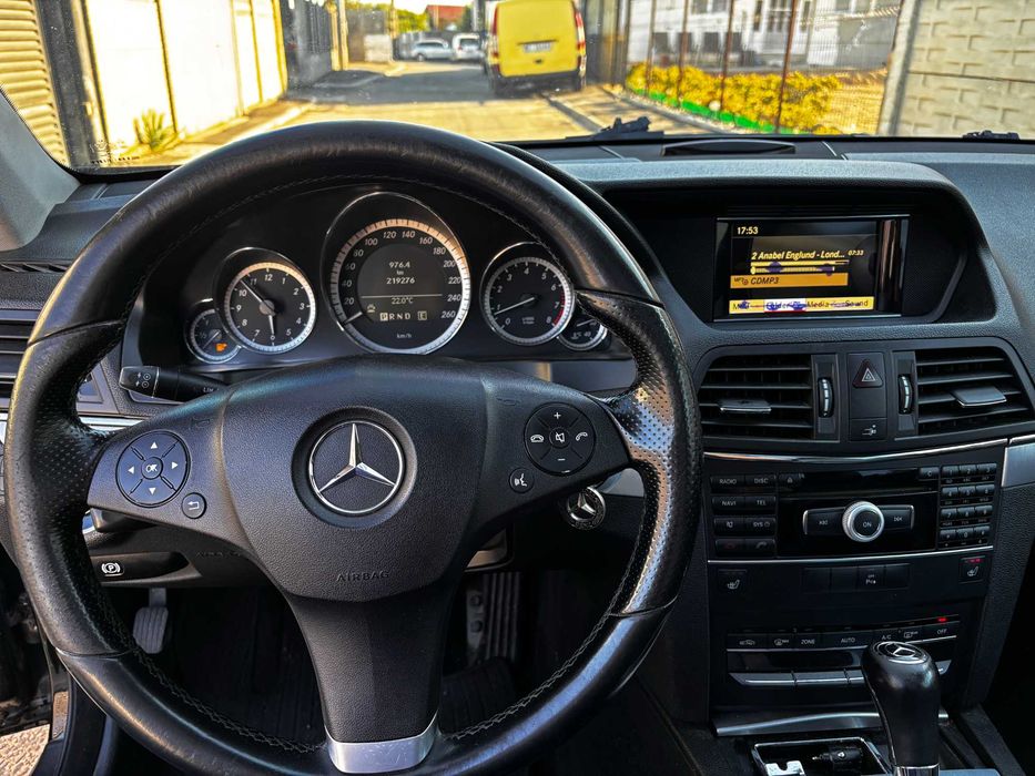 Mercedes-Benz E-Class Coupé 2010 – 1.8 Benzină