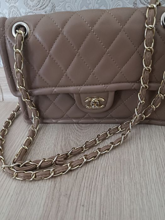 Сумка chanel б/у