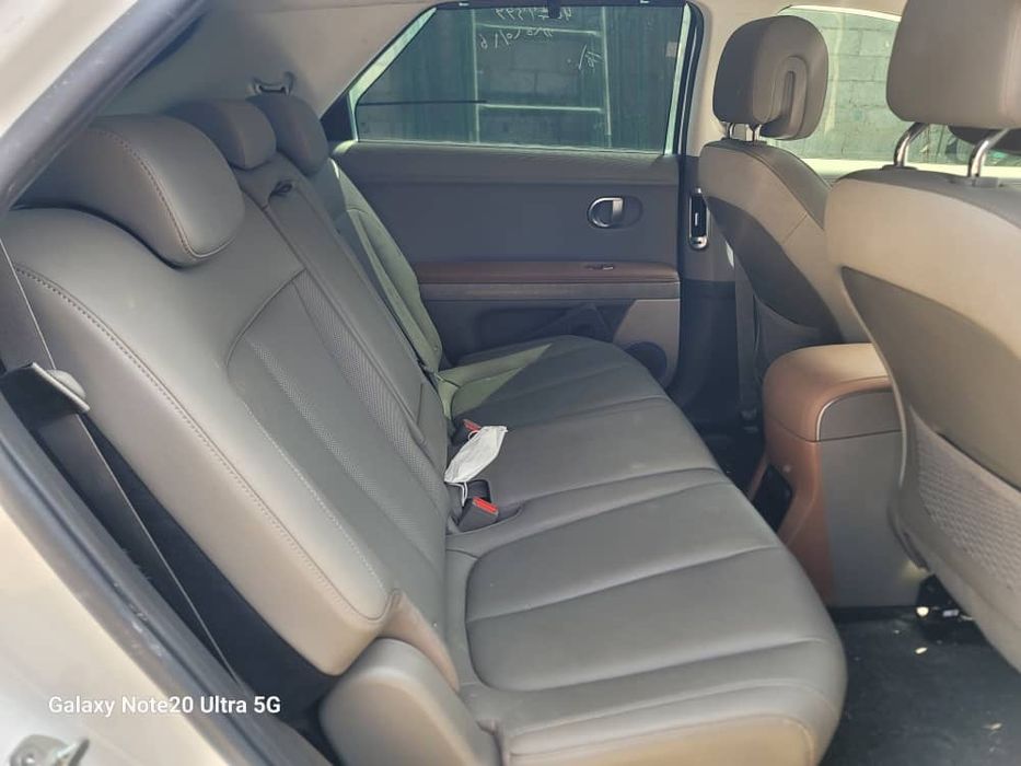 Hyundai Ioniq 2023 — 7