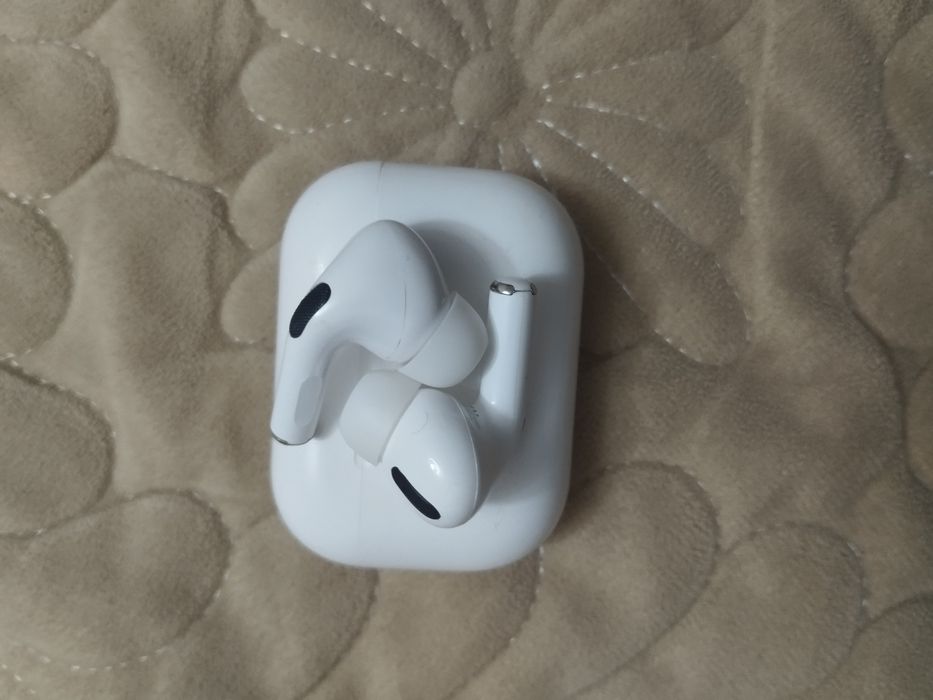 Продам Airpords pro