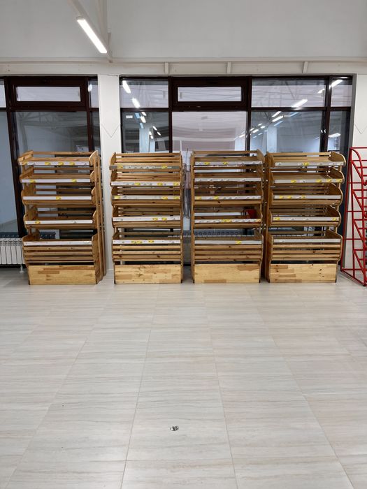 Стеллажи полки витрина хлебница