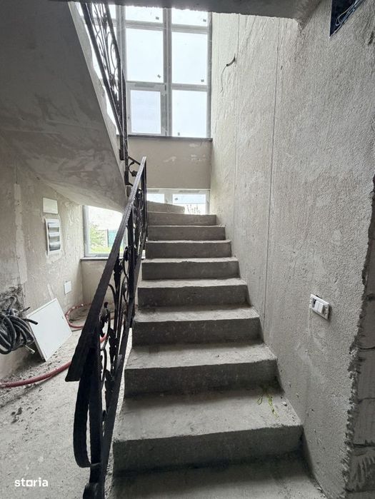Casa cu Mansarda la gri,  4 camere, 176mp+ 500 mp teren, Bordei