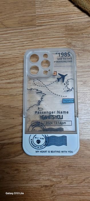 Чехол новый iPhone 15