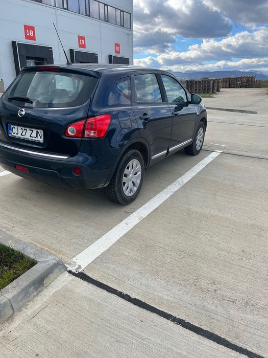 Vând nissan qaschai