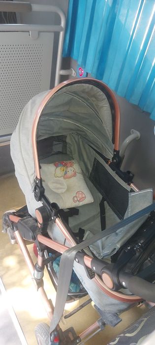 Коляска трансформер 4 месяц пользовались