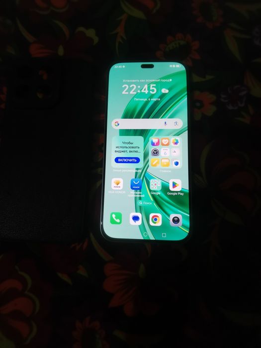 Телефон хонор 8b..256 +8+8