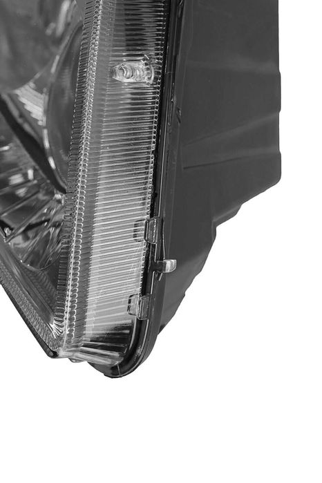 Фарове Фар за MERCEDES SPRINTER 2007 - 2014 / Мерцедес Спринтер