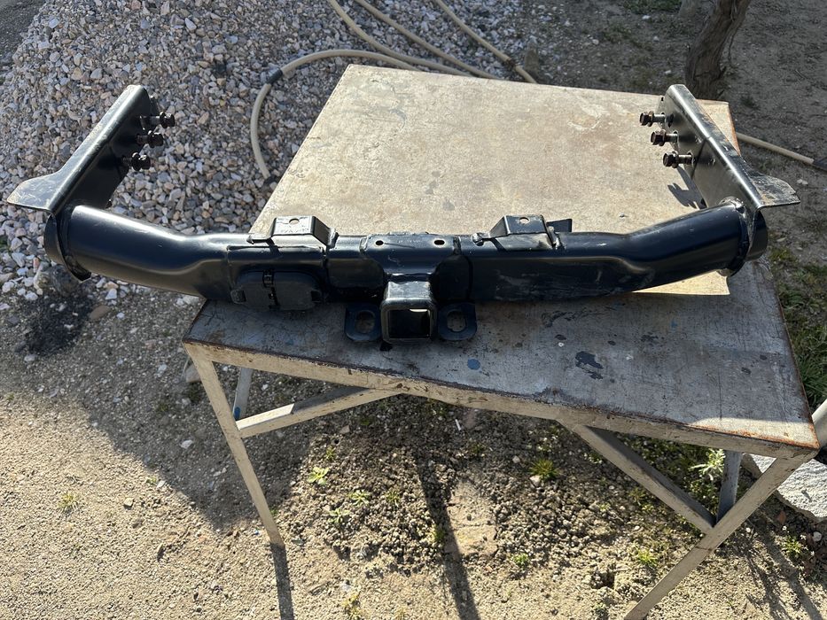 Оригинален теглич за Jeep Grand Cherokee WK2