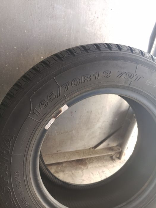 Шины 2 штуки 165/70 R13