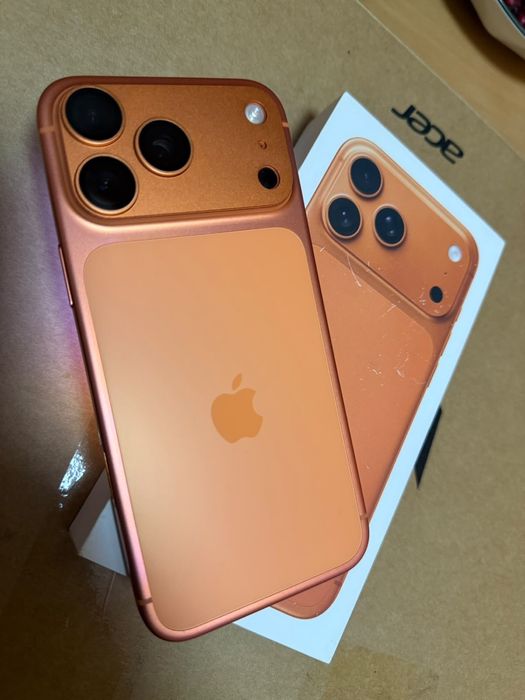 Apple iphone 17 pro max orange Esim 256gb